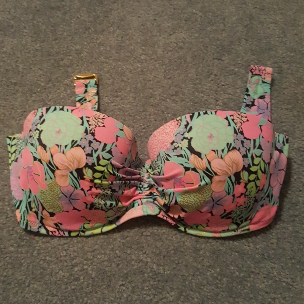 Swim top